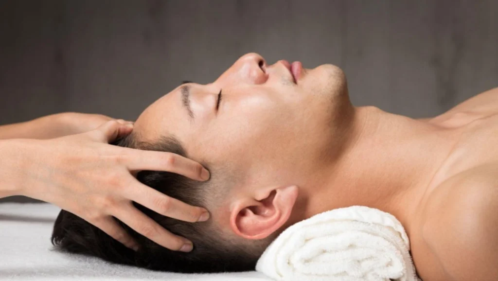 درمان ریزش مو با ماساژ